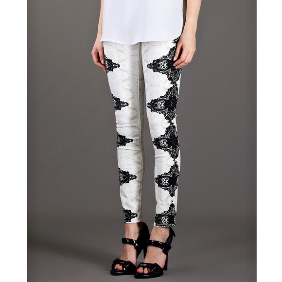 7FAM lace pattern printed color block skinny jeans - Picture 6 of 8